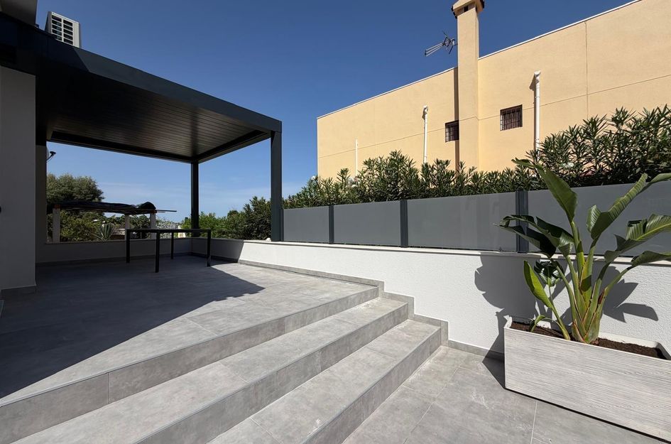 Villa in Punta Prima