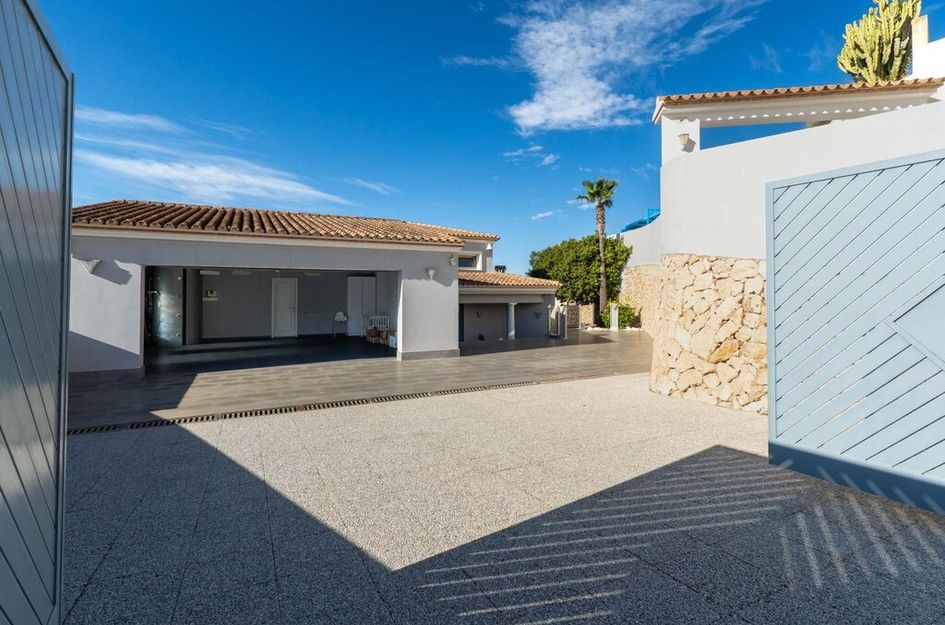 Villa in El Tesoro