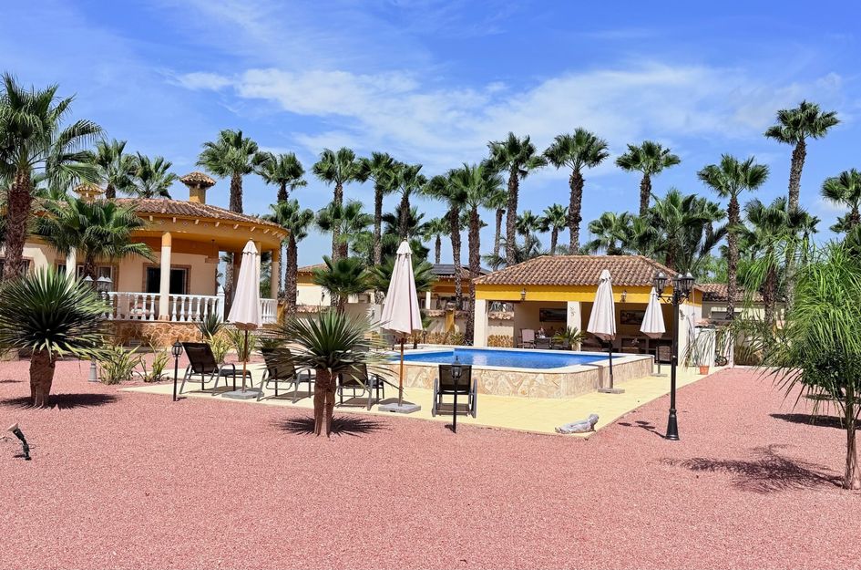 Villa in Monje