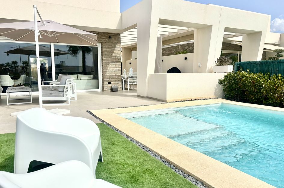 Villa in Algorfa