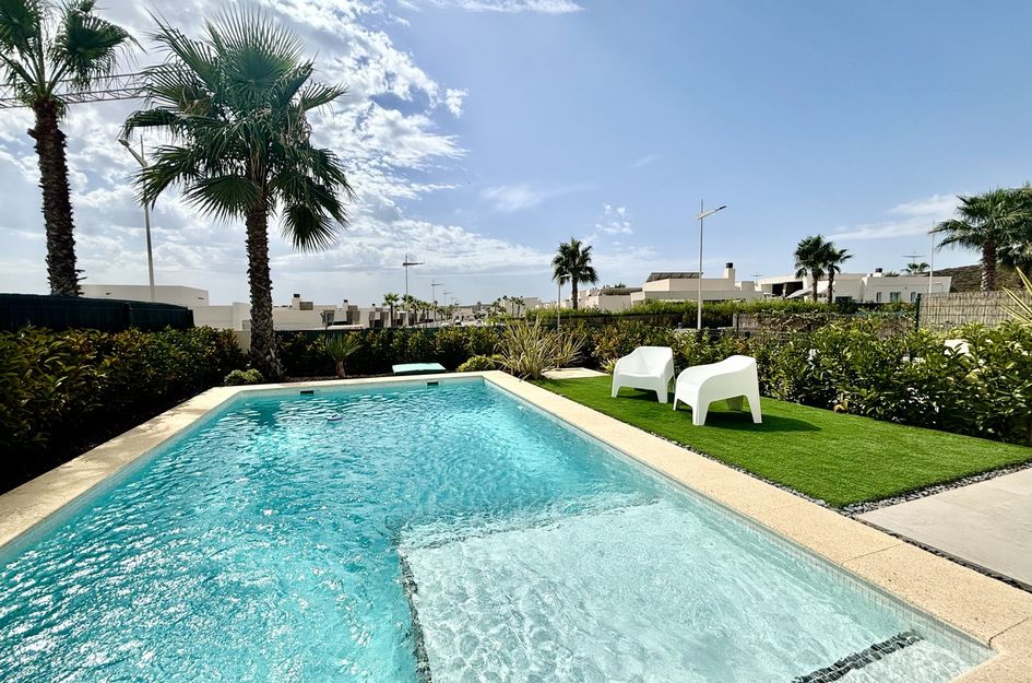 Villa in Algorfa