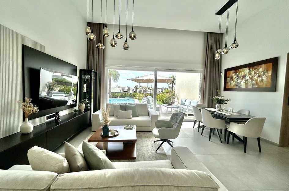 Villa in Algorfa