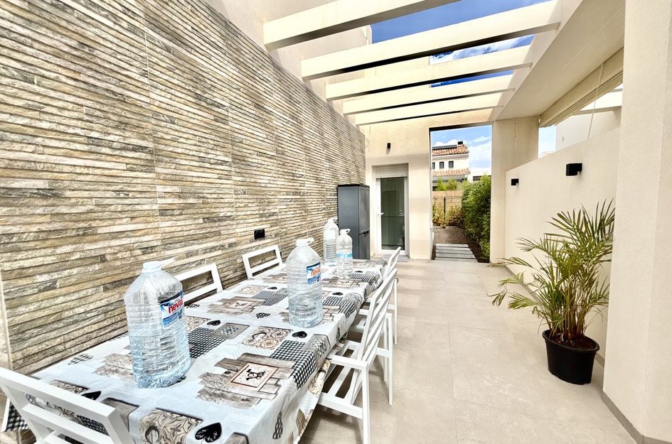Villa in Algorfa