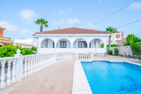 Villa in Torrevieja