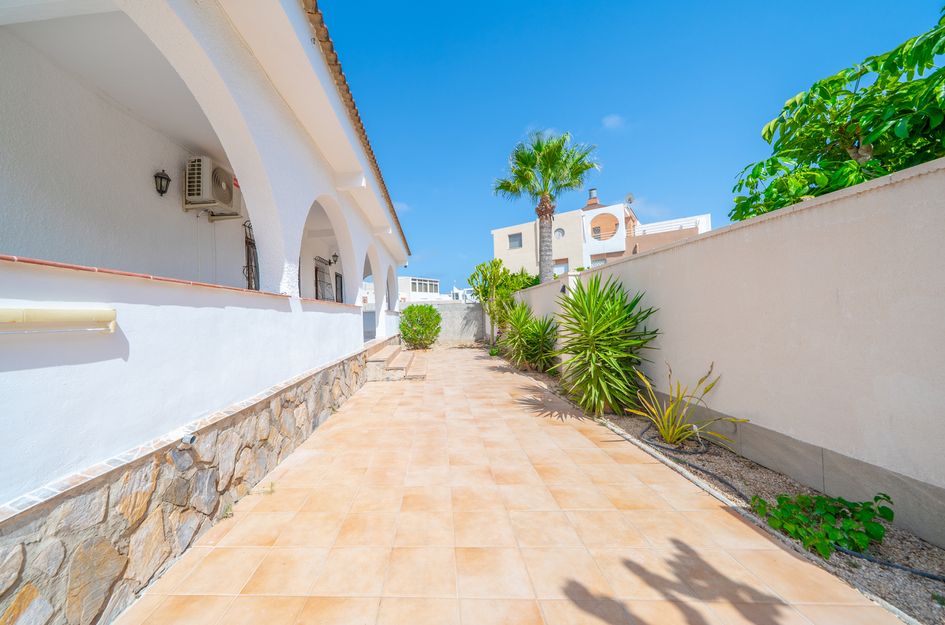 Villa in Torrevieja