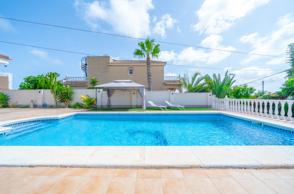 Villa in Torrevieja