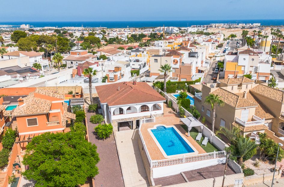 Villa in Torrevieja