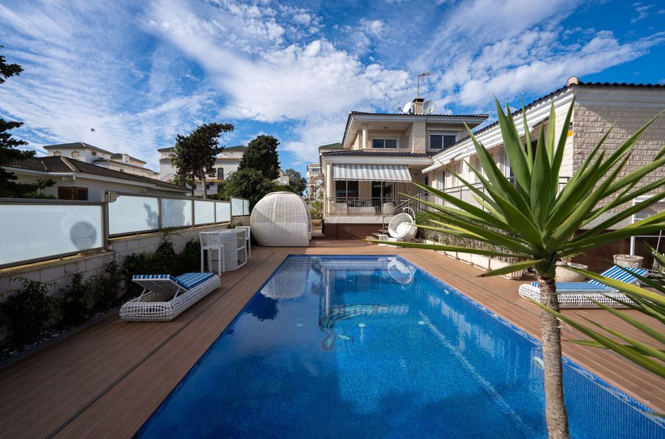 Villa in Torre La Mata