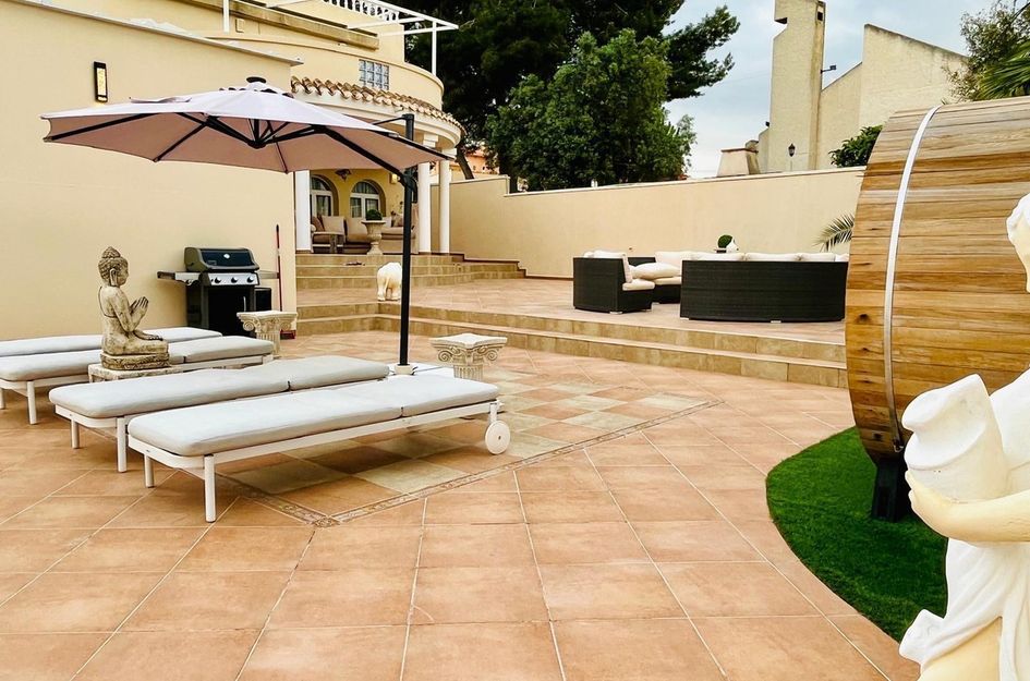 Villa in San Miguel de Salinas