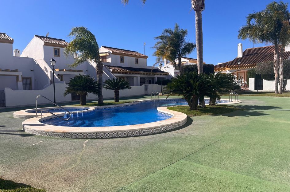 Huis in Pilar de la Horadada