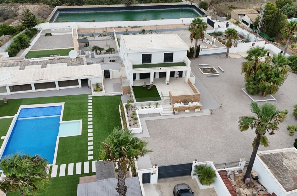 Villa in Los Montesinos