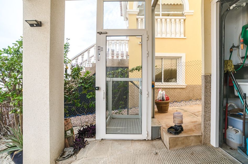 Villa in La Marina