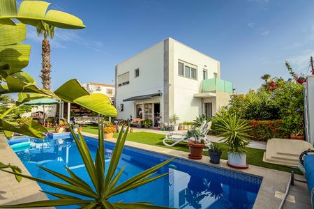 Villa in Torrevieja