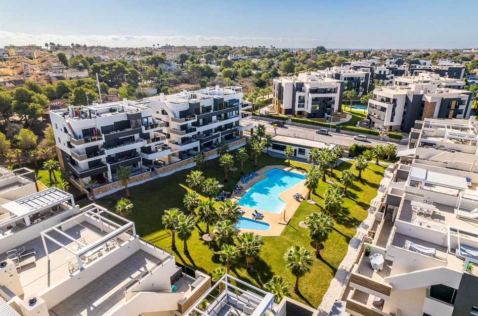 Penthouse in Los Almendros