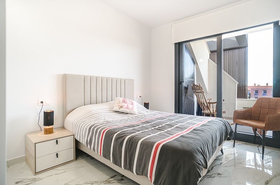 Penthouse in Los Almendros