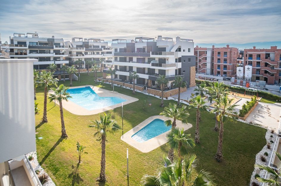 Penthouse in Los Almendros