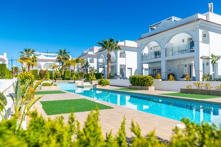 Villa in Montebello