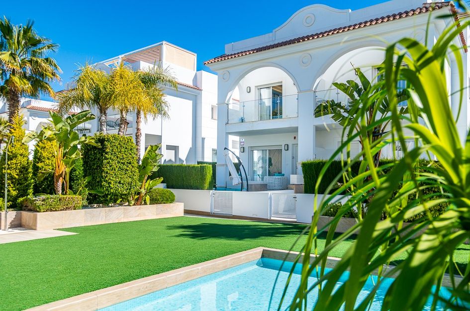 Villa in Montebello