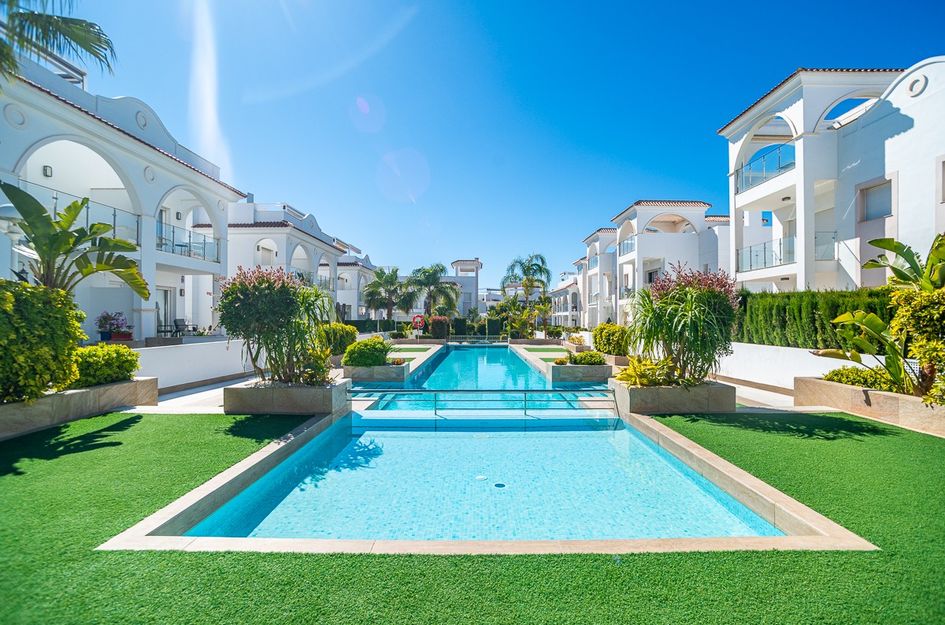 Villa in Montebello