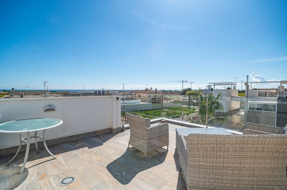Villa in Pilar de la Horadada
