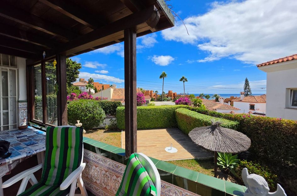 Villa in Urbanización Puerto de Estepona