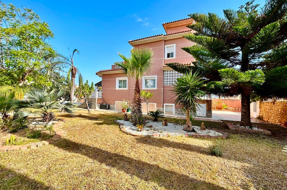 Villa in Torrevieja