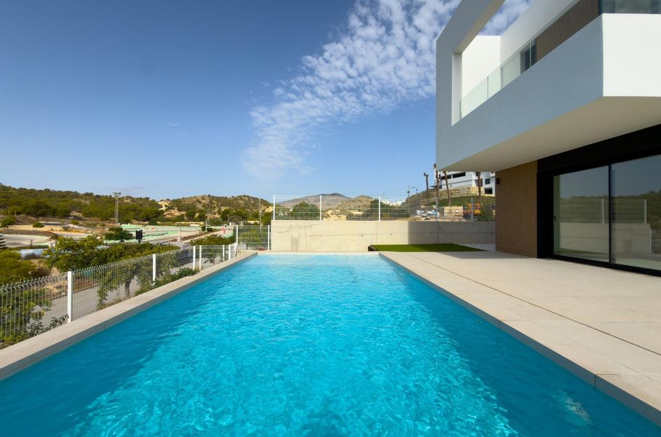 Villa in Golf Badia