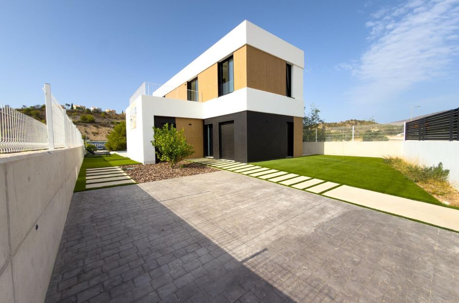 Villa in Golf Badia
