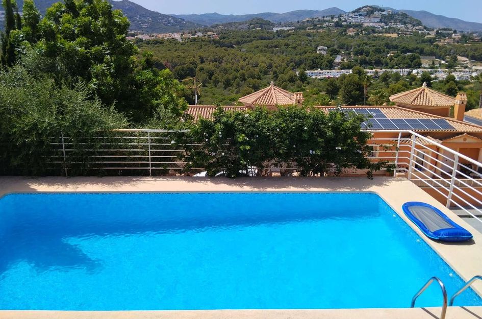 Villa in Calp