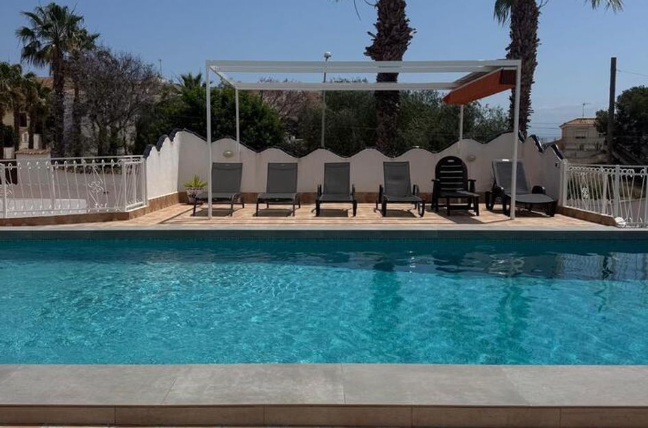 Villa in Montebello