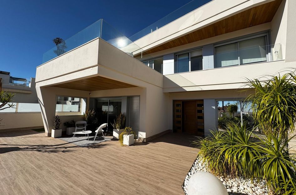 Villa in Dehesa de Campoamor