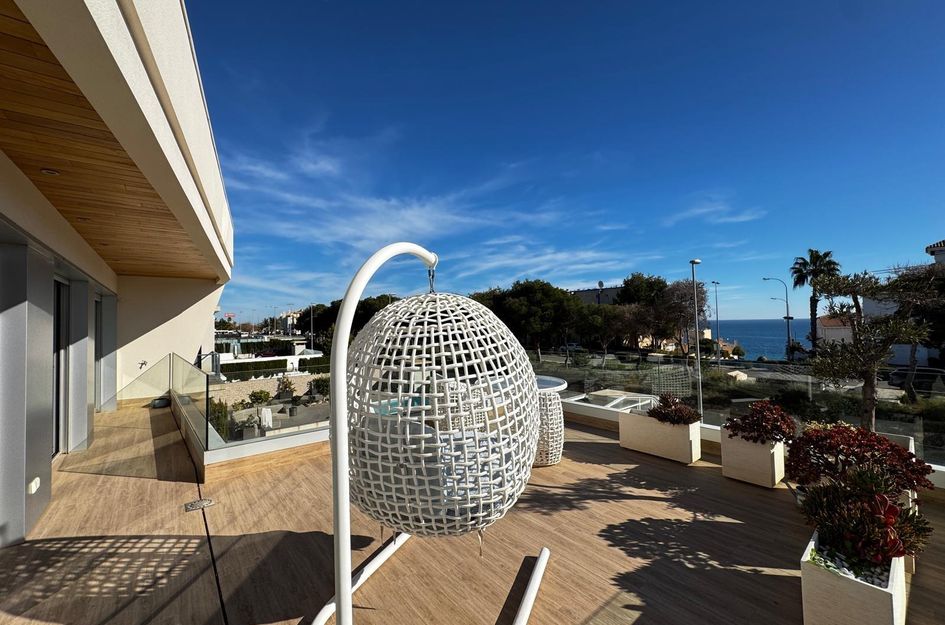 Villa in Dehesa de Campoamor