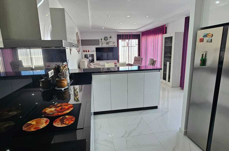 Villa in Los Montesinos