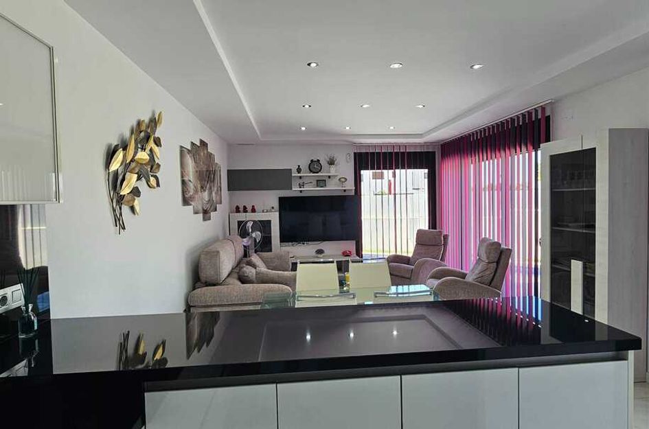 Villa in Los Montesinos