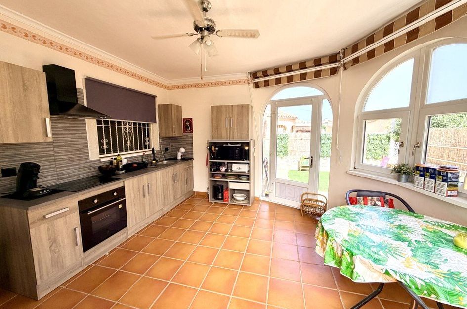 Villa in Quesada