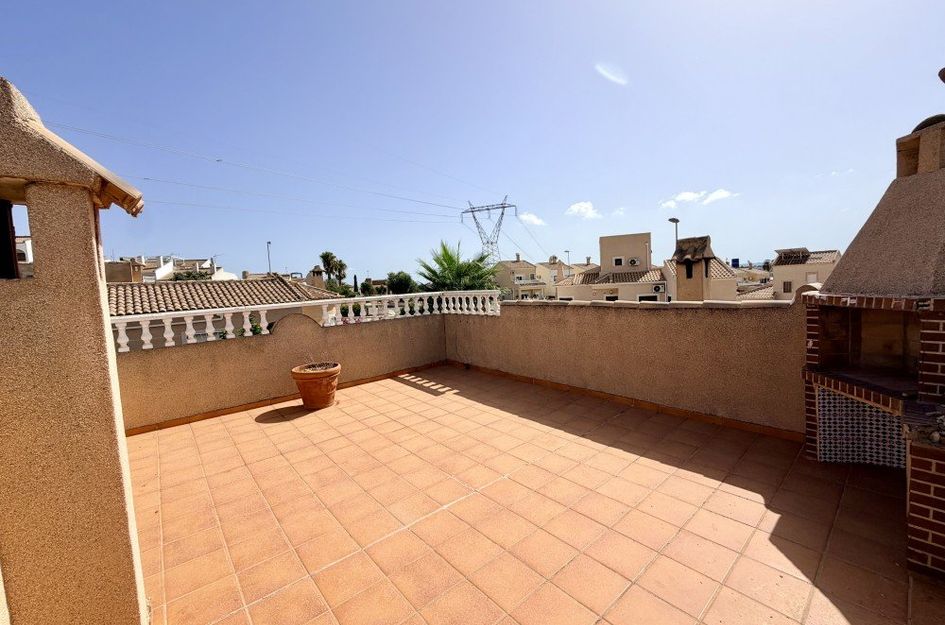 Villa in Quesada