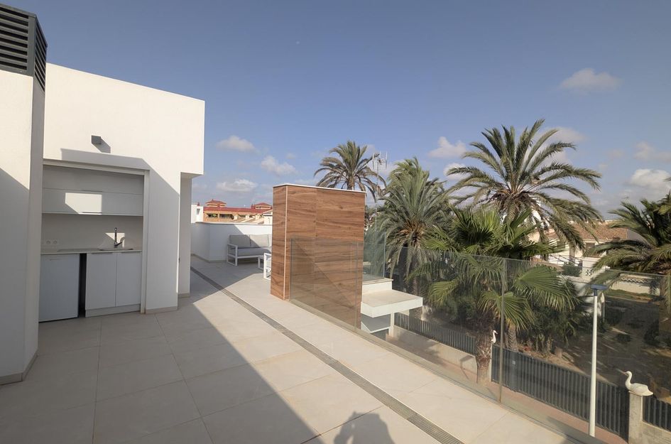 Villa in Santiago de la Ribera