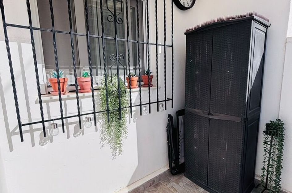Huis in Res. Las Filipinas