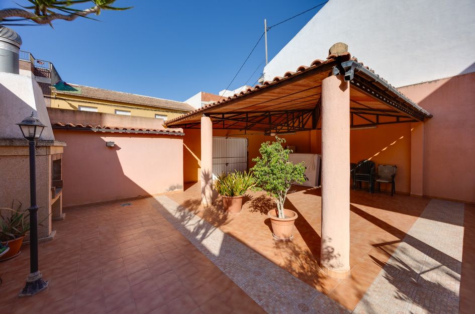 Villa in Benejúzar