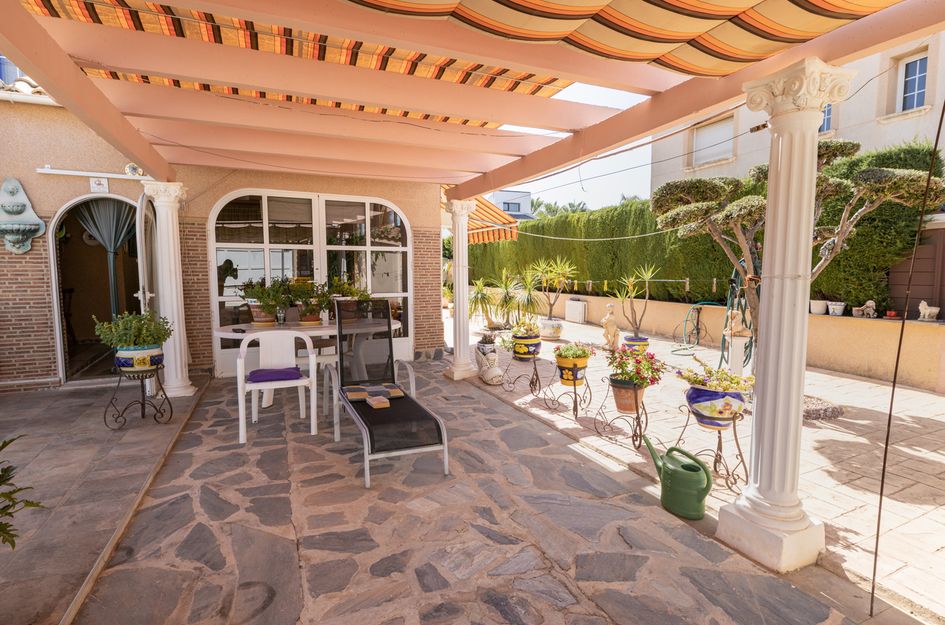 Villa in Dehesa de Campoamor