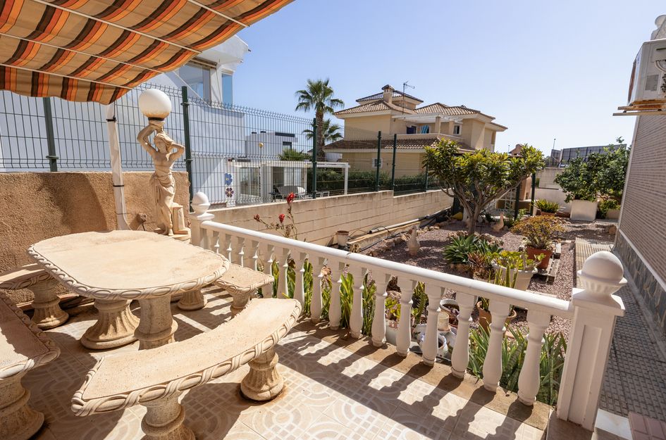 Villa in Dehesa de Campoamor