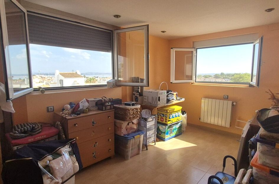 Halfvrijstaand in Torrevieja
