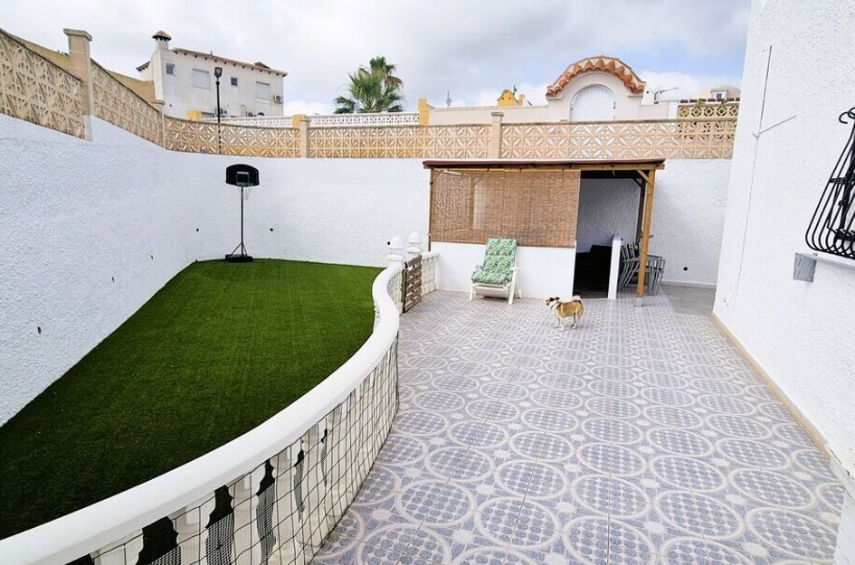 Bungalow in Orihuela Costa