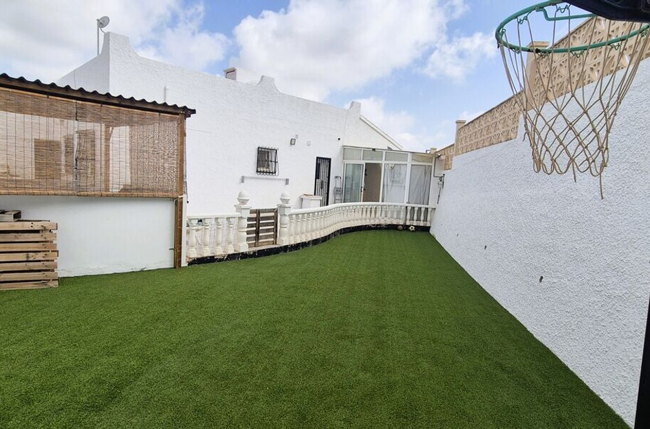 Bungalow in Orihuela Costa