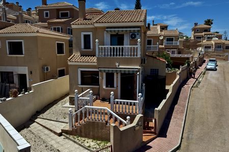 Villa in Los Almendros