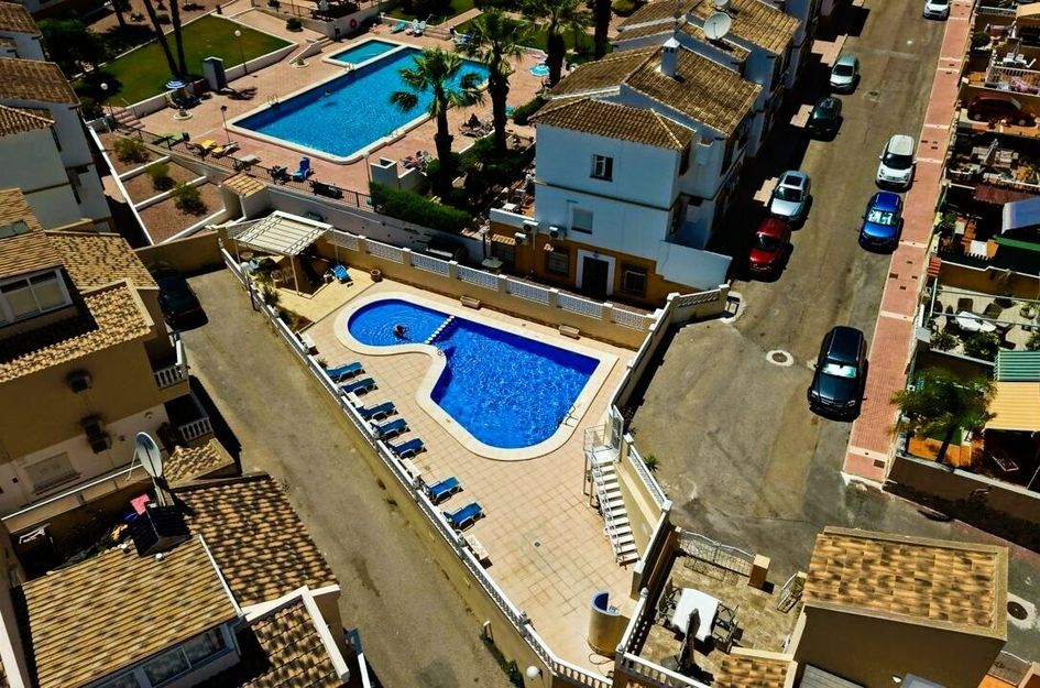 Villa in Los Almendros