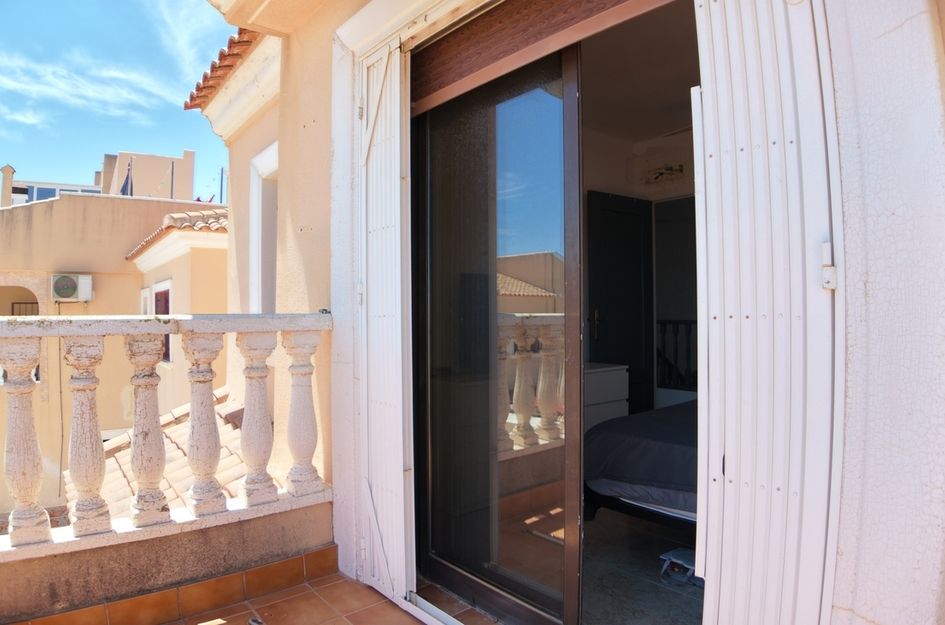 Villa in Los Almendros