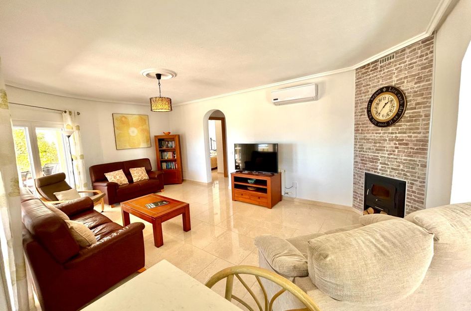 Villa in Quesada