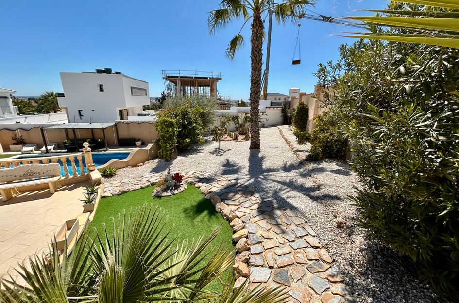 Villa in Quesada