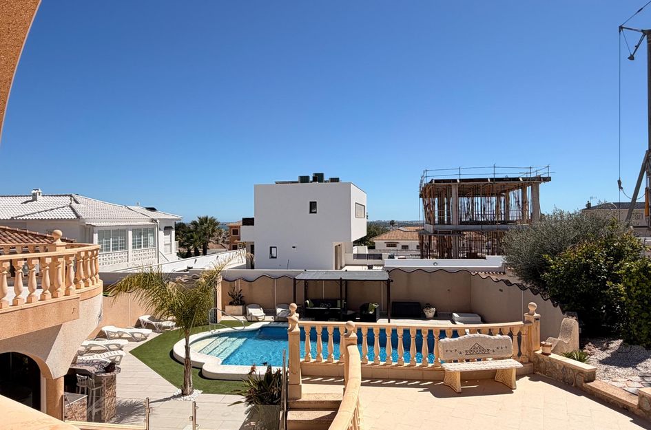 Villa in Quesada